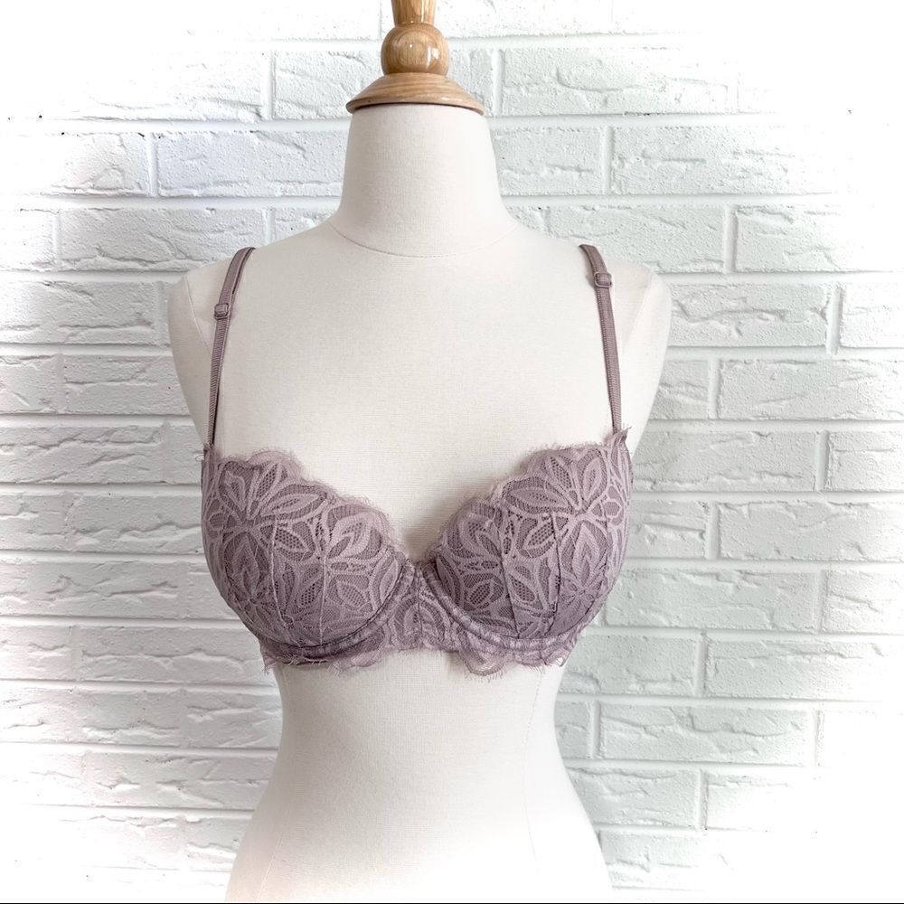 Victoria’s Secret PINK Lace Push-Up Strappy Back Bra Size 32D